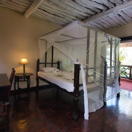 Barracuda Inn Resort Watamu Exteriör bild